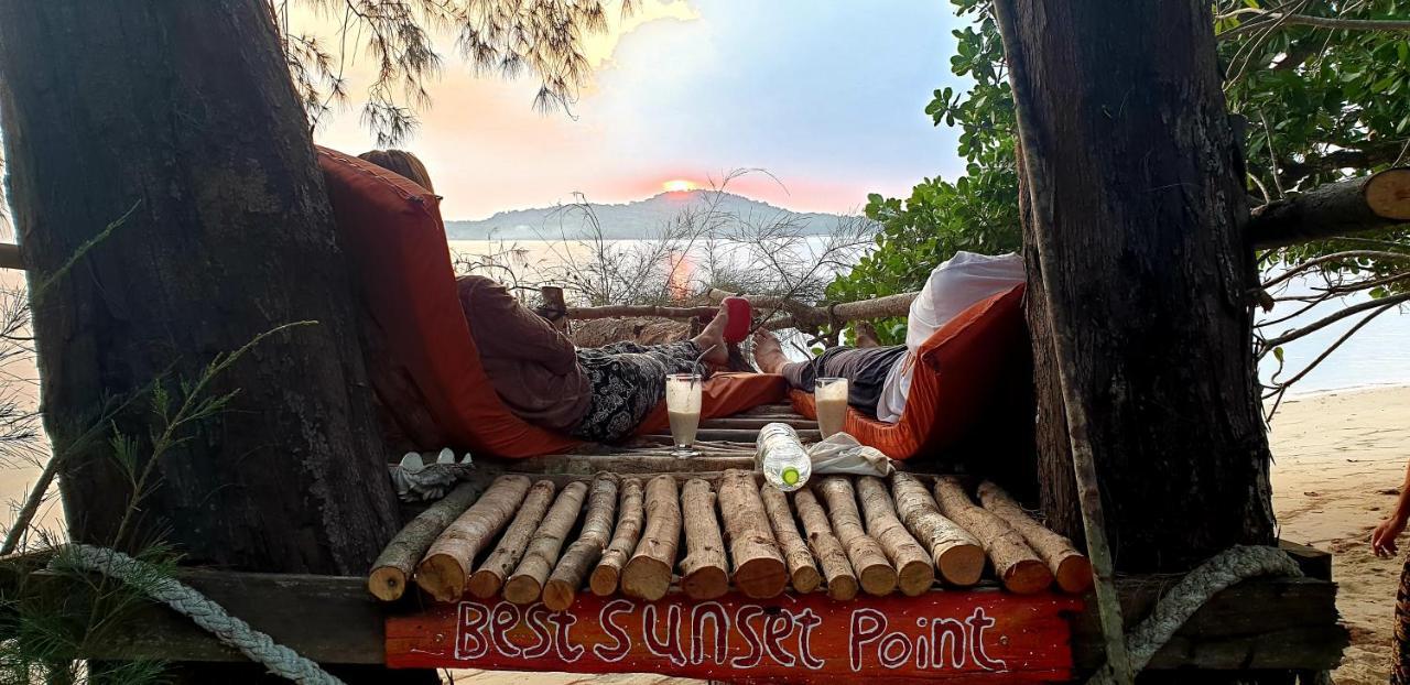 Crusoe Koh Takiev Island Hotel Koh Ta Kiev Exterior photo